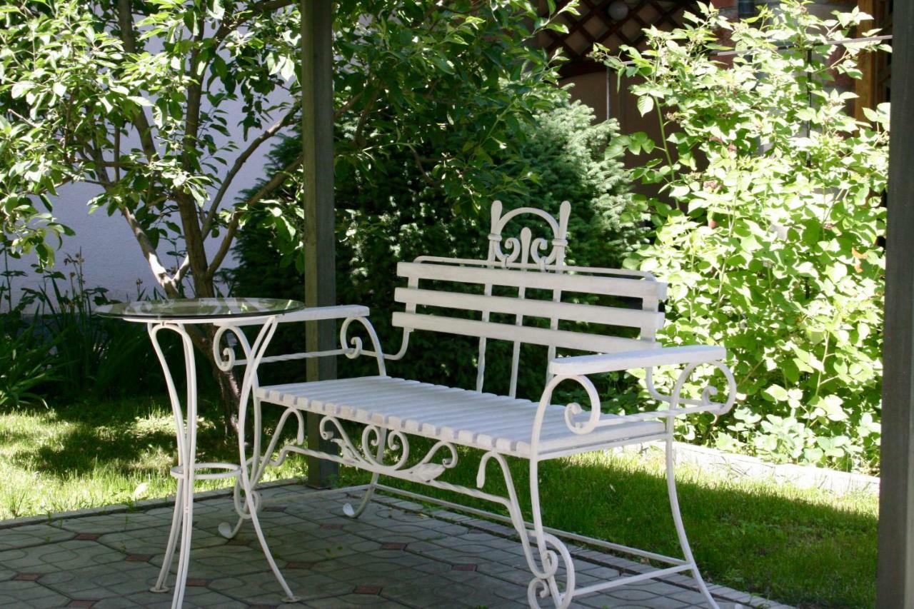 Hotel Astoria Garden Bischkek Exterior foto
